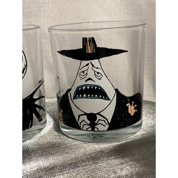 The Nightmare Before Christmas Set of 4 Character Drink Glasses 3.5 in EUC - Picture 8 of 14